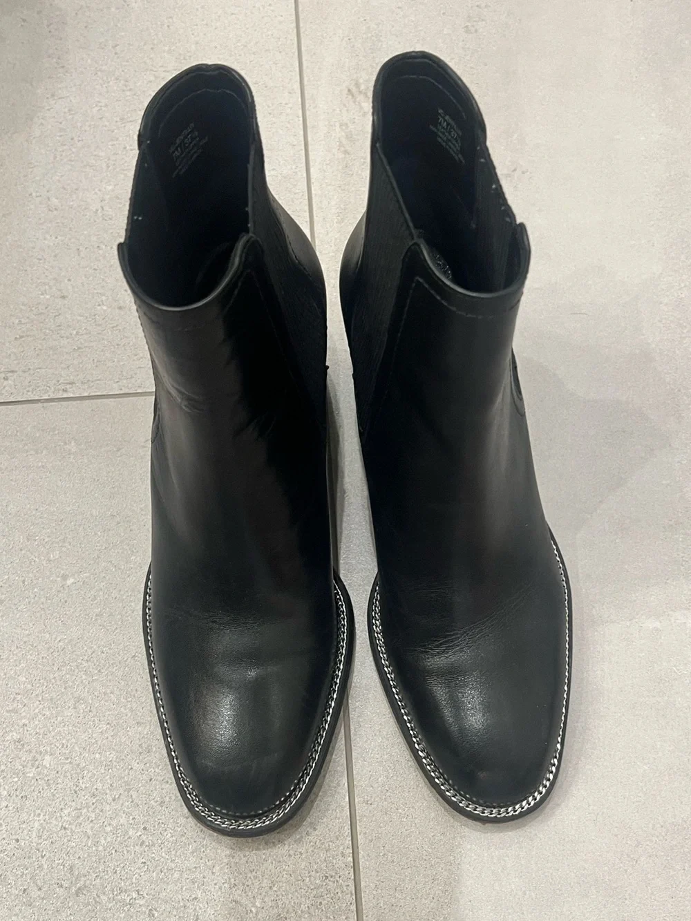 Vince Camuto Jintilly Chelsea Leather Boot
